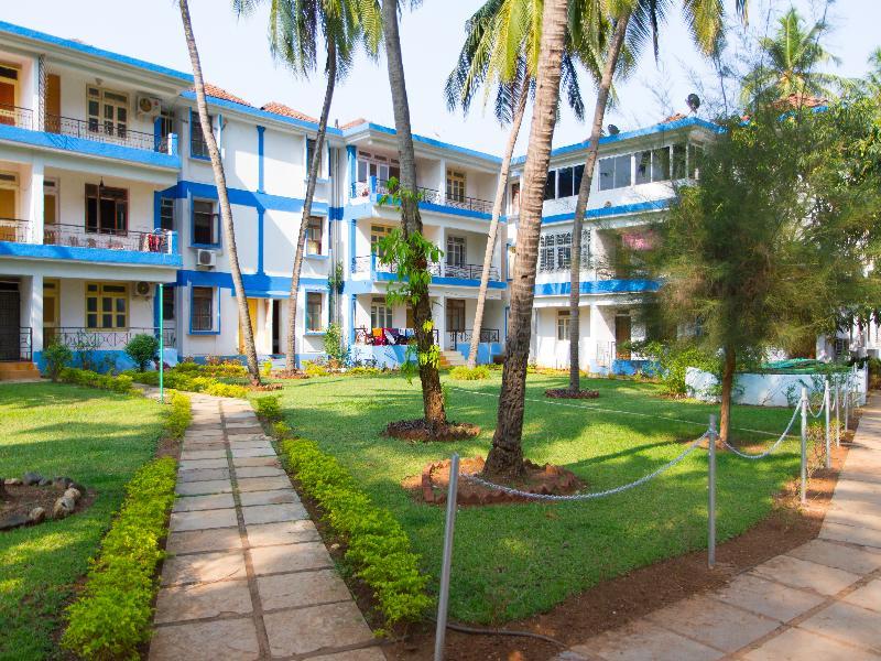 Dona Alcina Resorts Кандолим Екстериор снимка
